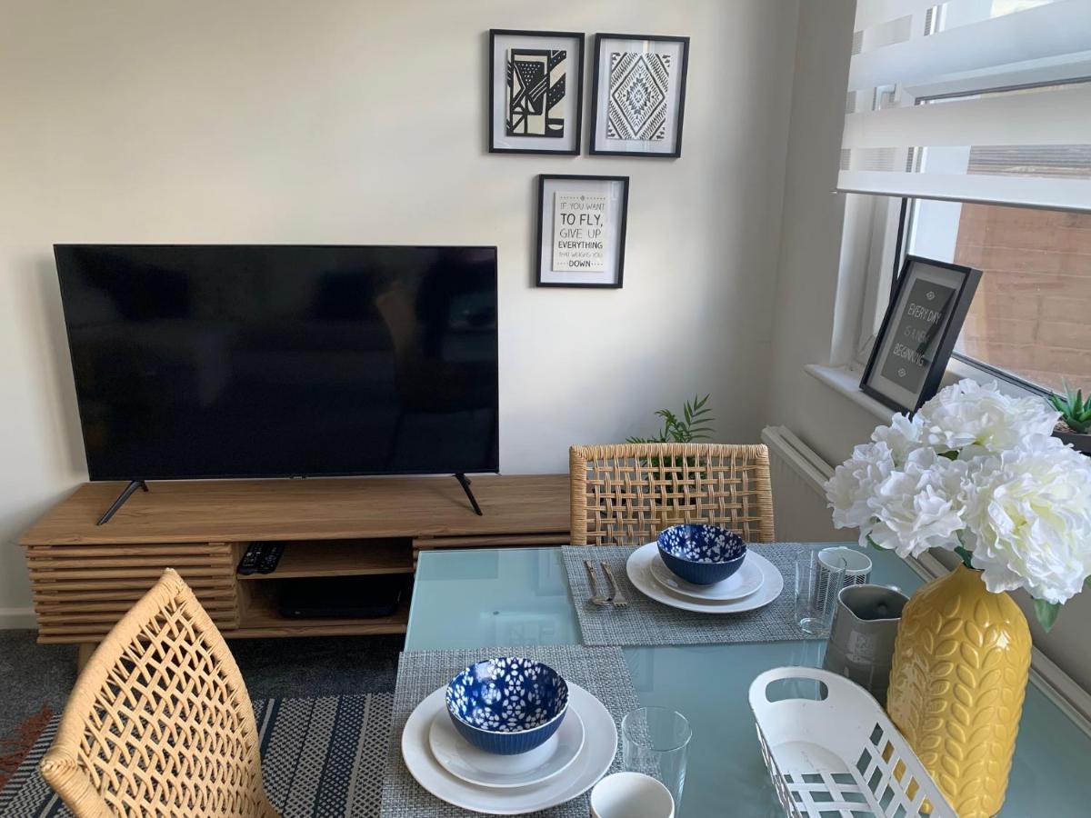 The Hideaway, Calm, Cozy, Dog Friendly Retreat Apartment Cheltenham Ngoại thất bức ảnh