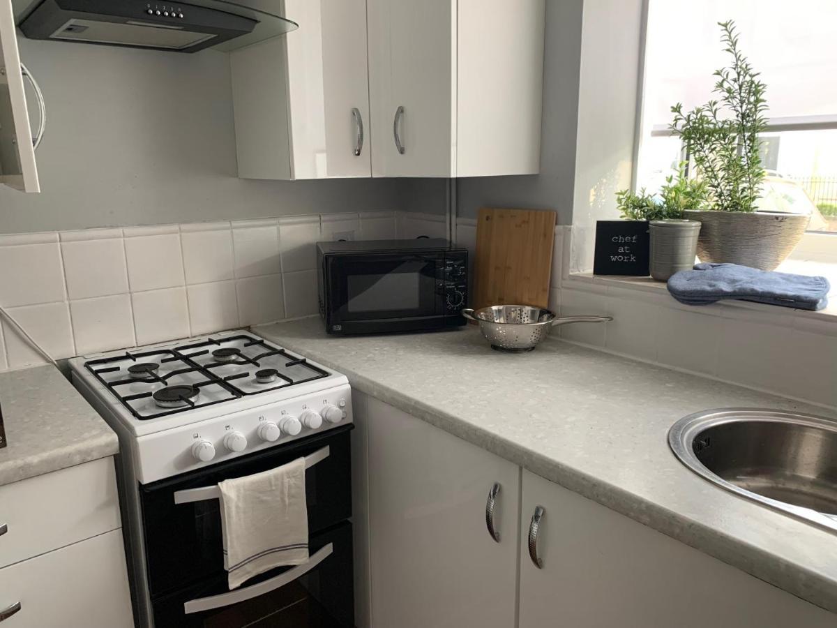The Hideaway, Calm, Cozy, Dog Friendly Retreat Apartment Cheltenham Ngoại thất bức ảnh