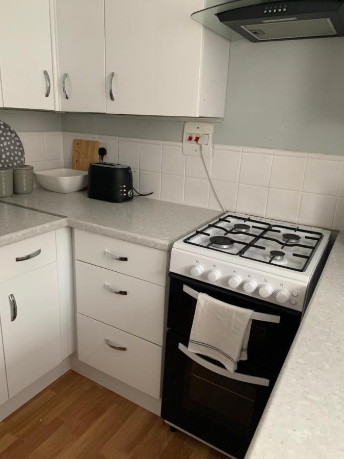The Hideaway, Calm, Cozy, Dog Friendly Retreat Apartment Cheltenham Ngoại thất bức ảnh